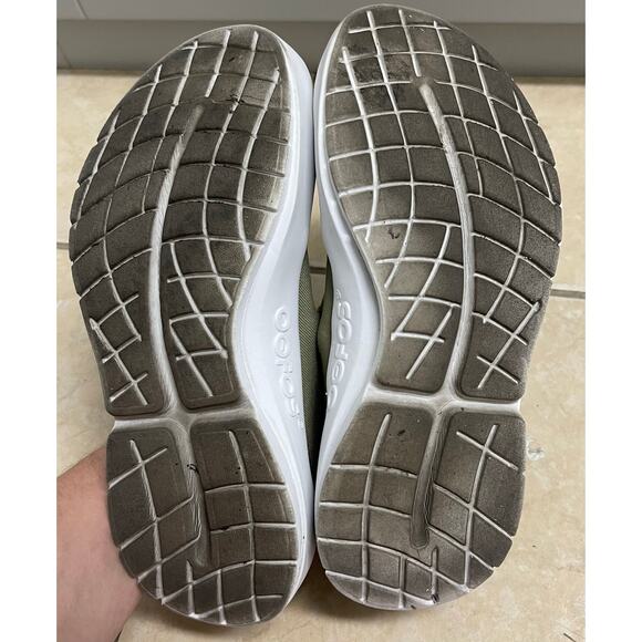 OOFOS Women's OOMG EEZEE Low shoe slip-on taupe canvas size 8 - Picture 8 of 8